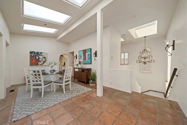 1046 Oro, Laguna Beach, CA 92651