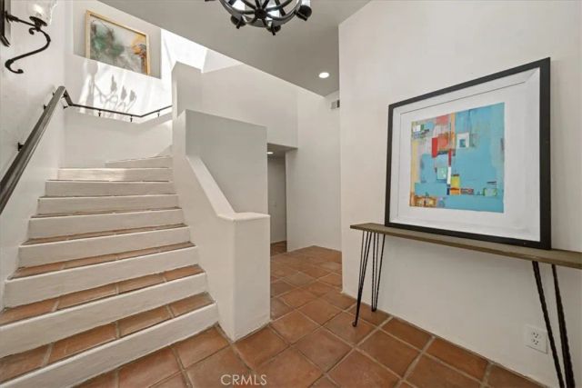 1046 Oro, Laguna Beach, CA 92651