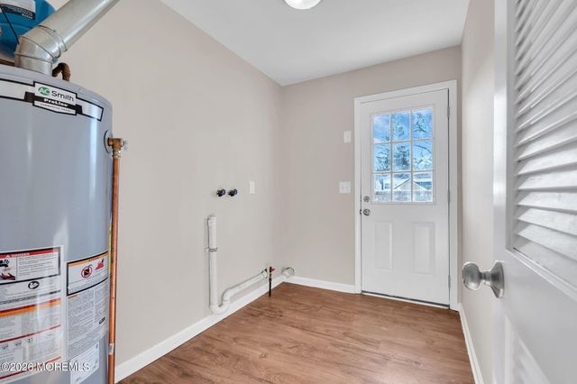 34 Dockage Road, Bayville, NJ 08721