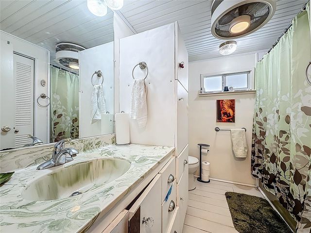 272 NORTHGATE DRIVE, Tarpon Springs, FL 34689