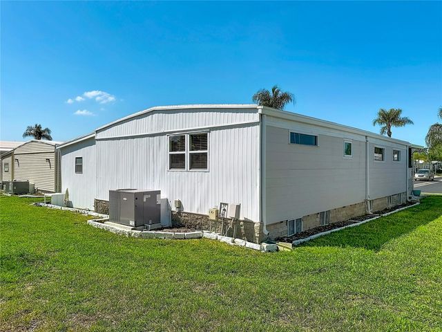 272 NORTHGATE DRIVE, Tarpon Springs, FL 34689