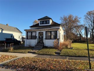 5556 Cooper Street, Detroit, MI 48213