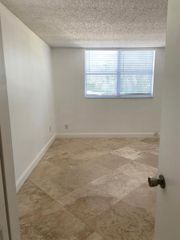 2840 Somerset Drive 105 M, Lauderdale Lakes, FL 33311