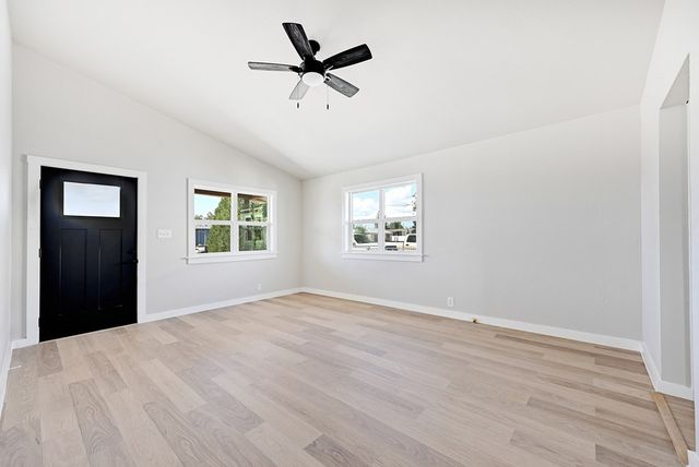 1115 W Paris St, Marfa, TX 79843