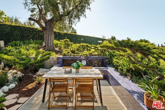 4303 San Rafael Avenue, Los Angeles, CA 90042