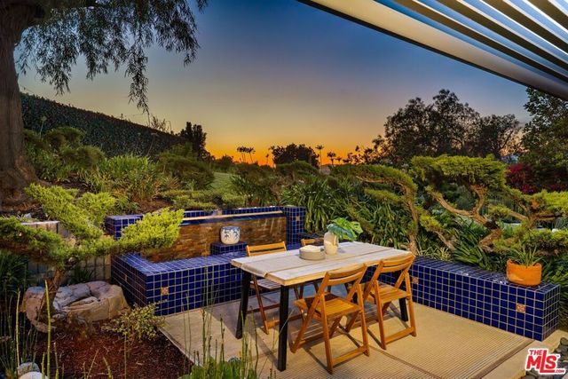 4303 San Rafael Avenue, Los Angeles, CA 90042