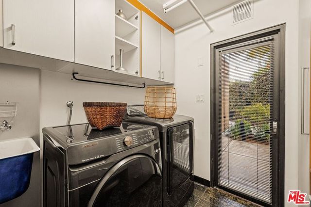 4303 San Rafael Avenue, Los Angeles, CA 90042