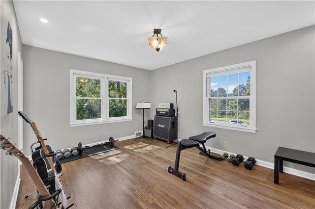 5115 Ward Parkway, Kansas City, MO 64112
