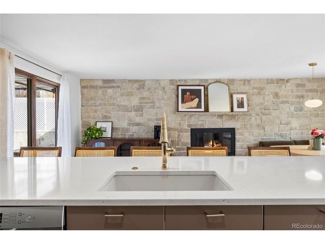 462 Anderson St, Castle Rock, CO 80104