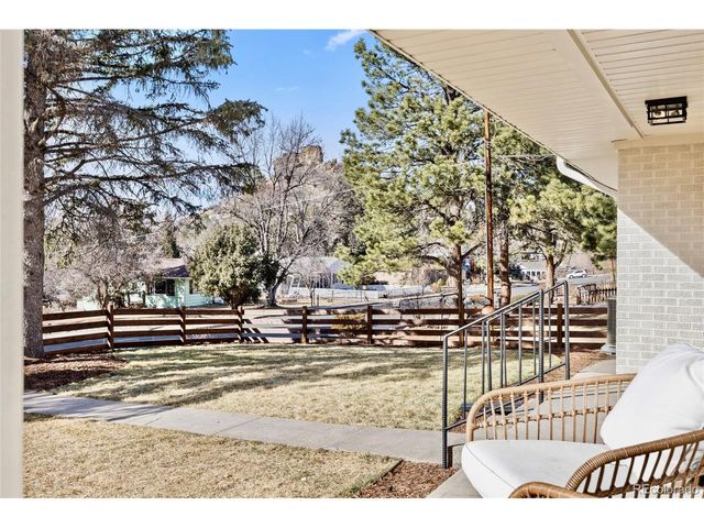 462 Anderson St, Castle Rock, CO 80104
