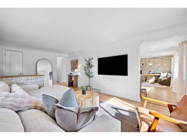 462 Anderson St, Castle Rock, CO 80104