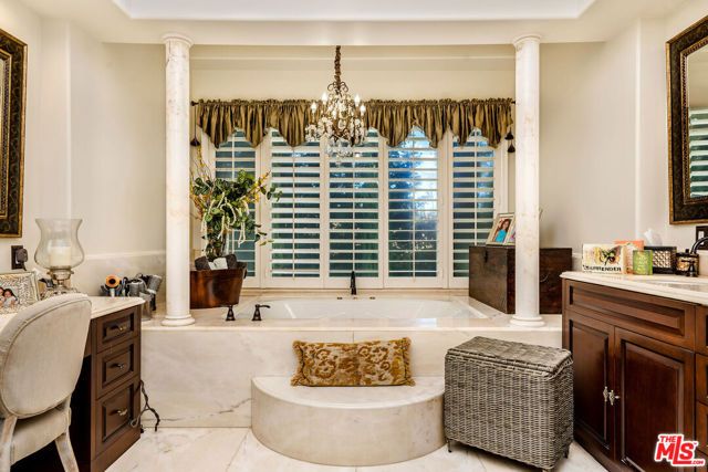 25308 Prado De Las Estrellas, Calabasas, CA 91302