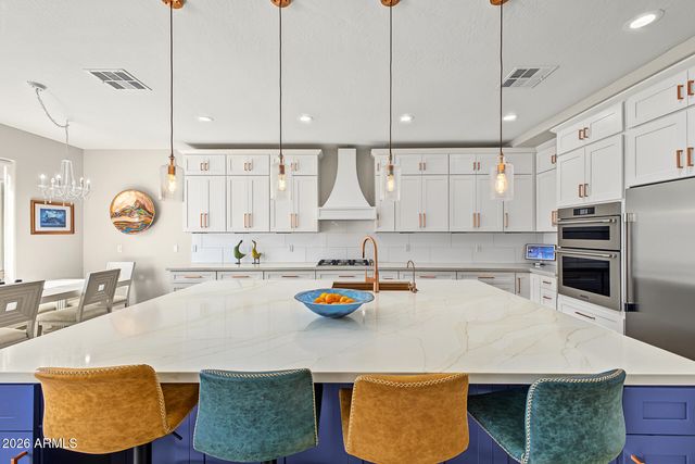 2423 W MINERAL Road, Phoenix, AZ 85041
