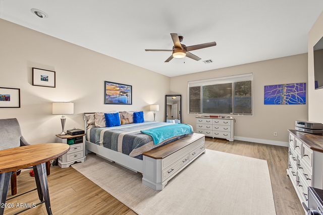 2423 W MINERAL Road, Phoenix, AZ 85041