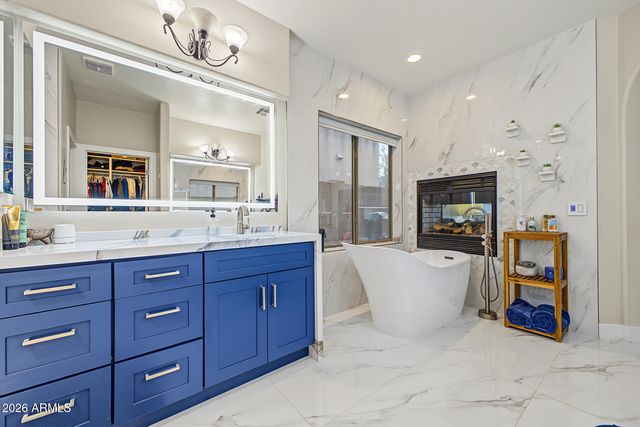 2423 W MINERAL Road, Phoenix, AZ 85041