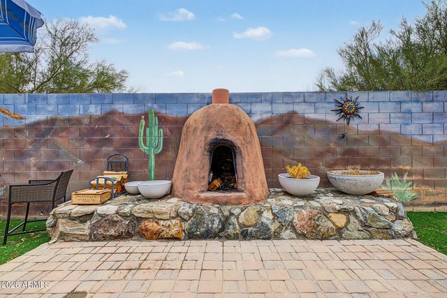 2423 W MINERAL Road, Phoenix, AZ 85041