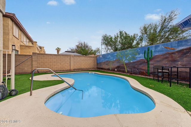 2423 W MINERAL Road, Phoenix, AZ 85041