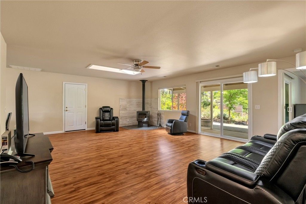 Image 4 of property listing at 1394 Wagstaff Road, Paradise, CA 95969