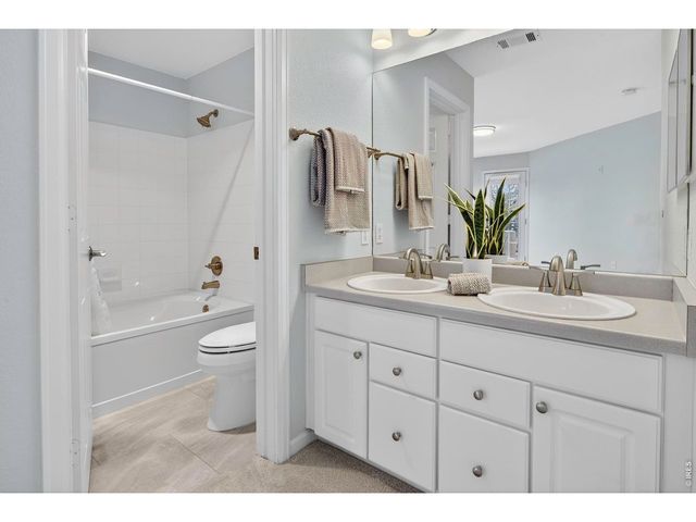 540 Mohawk Dr 18, Boulder, CO 80303