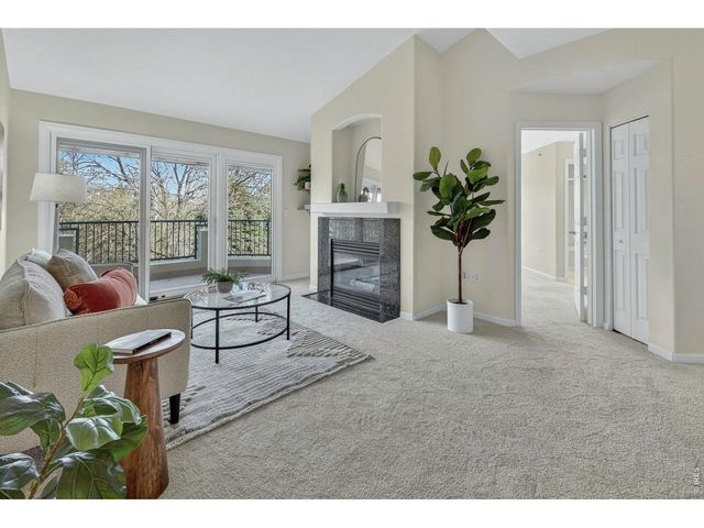 540 Mohawk Dr 18, Boulder, CO 80303