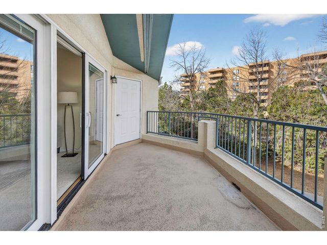 540 Mohawk Dr 18, Boulder, CO 80303