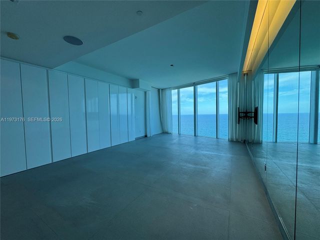 2711 S Ocean Dr 3404, Hollywood, FL 33019