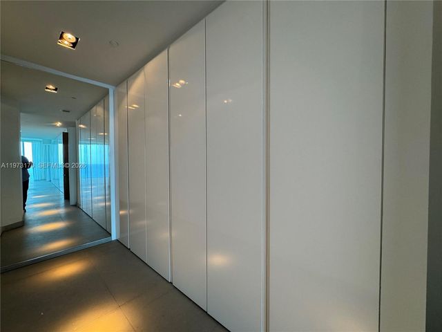 2711 S Ocean Dr 3404, Hollywood, FL 33019