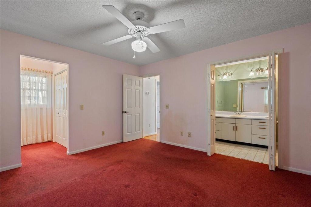 Image 30 of property listing at 698 Whispering Marsh Drive, Charleston, SC 29412