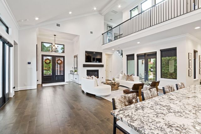 18 Karsten Creek Court, Spring, TX 77389