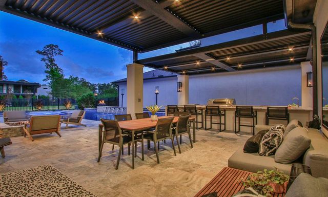 18 Karsten Creek Court, Spring, TX 77389