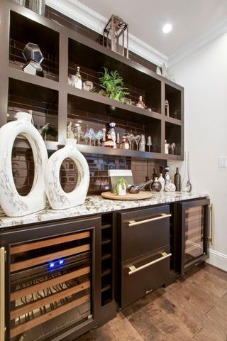 18 Karsten Creek Court, Spring, TX 77389