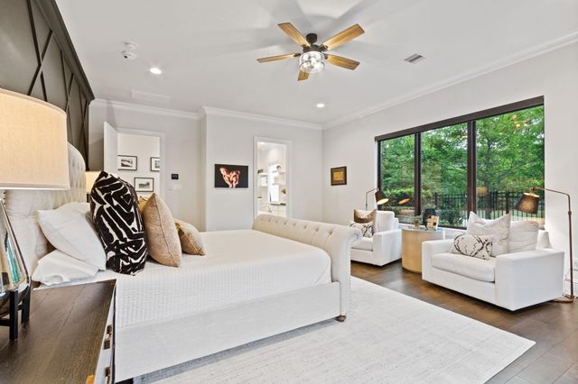 18 Karsten Creek Court, Spring, TX 77389