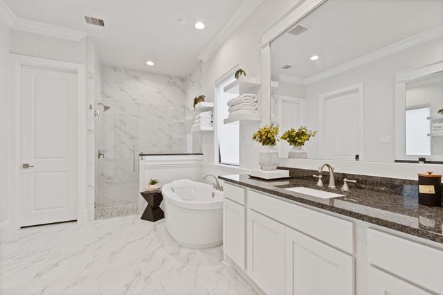 18 Karsten Creek Court, Spring, TX 77389