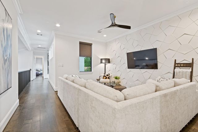 18 Karsten Creek Court, Spring, TX 77389