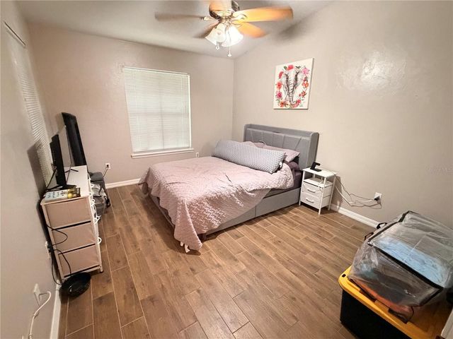 439 NW 50TH BOULEVARD, Gainesville, FL 32607