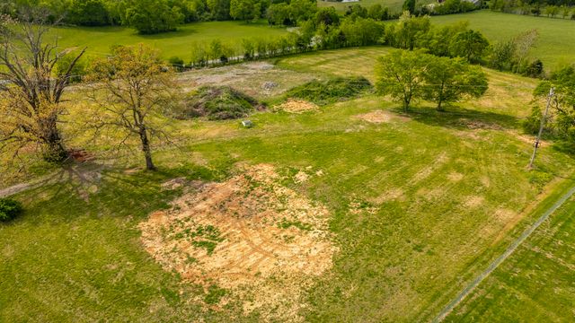 4444 Highway 76, Cottontown, TN 37048
