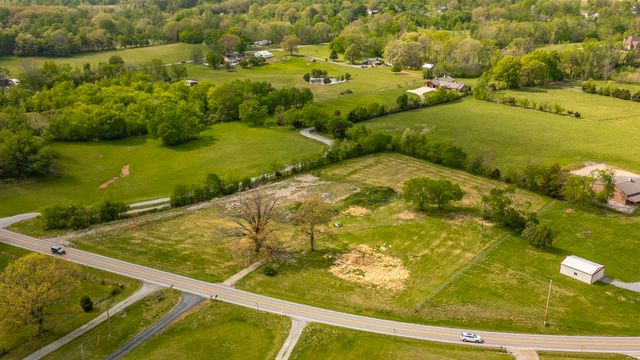 4444 Highway 76, Cottontown, TN 37048