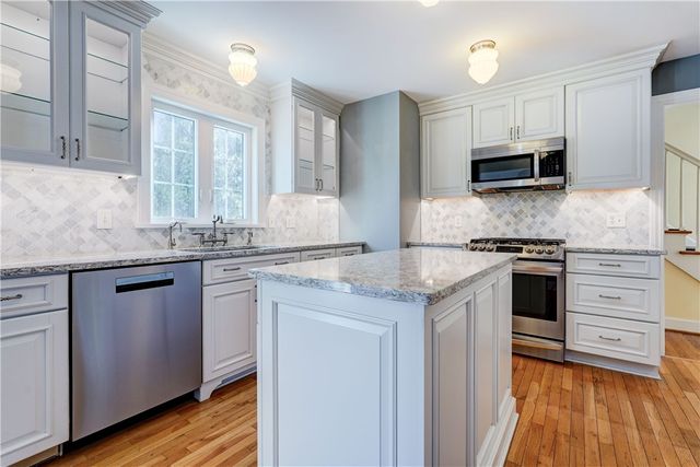 30 Maywood Avenue, Pittsford, NY 14618