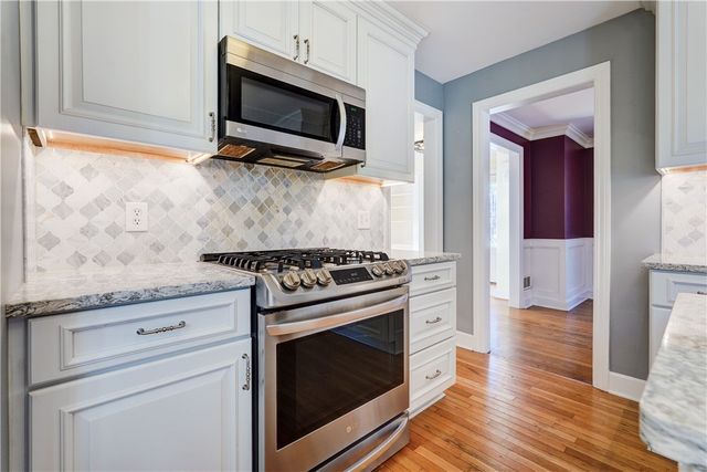 30 Maywood Avenue, Pittsford, NY 14618