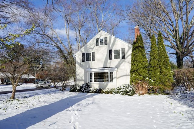 30 Maywood Avenue, Pittsford, NY 14618