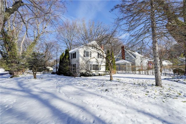 30 Maywood Avenue, Pittsford, NY 14618