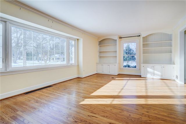 30 Maywood Avenue, Pittsford, NY 14618