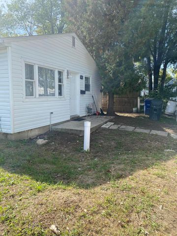 1561 E 4th Avenue, Columbus, OH 43219