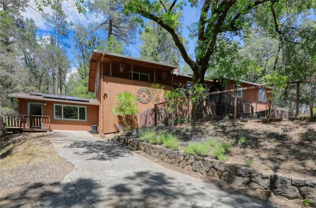 9712 Harrington Flat, Kelseyville, CA 95451