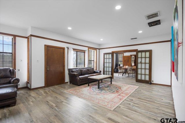 11631 Moser Ln, Whitehouse, TX 75791