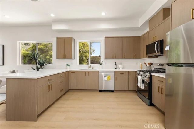642 E Fairview Boulevard, Inglewood, CA 90302