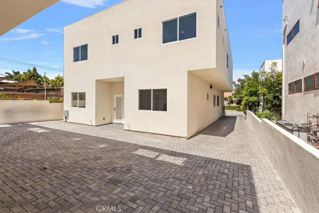 642 E Fairview Boulevard, Inglewood, CA 90302