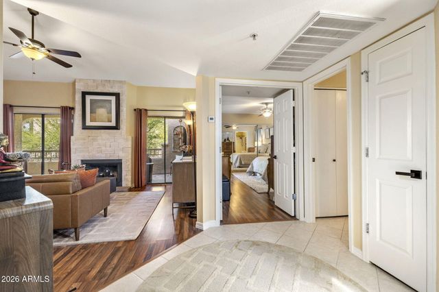 9342 E PURDUE Avenue 234, Scottsdale, AZ 85258