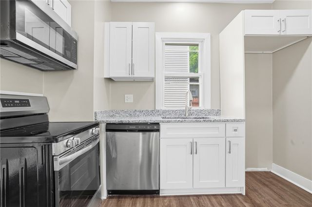 939 Marshall Ave, New Castle, PA 16101