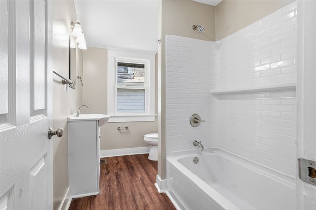 939 Marshall Ave, New Castle, PA 16101